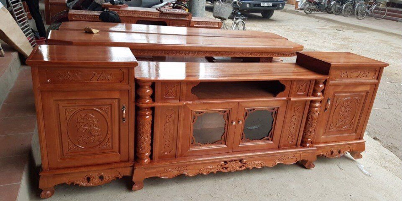 Kệ Tivi Cột Gỗ Xoan đào Lào